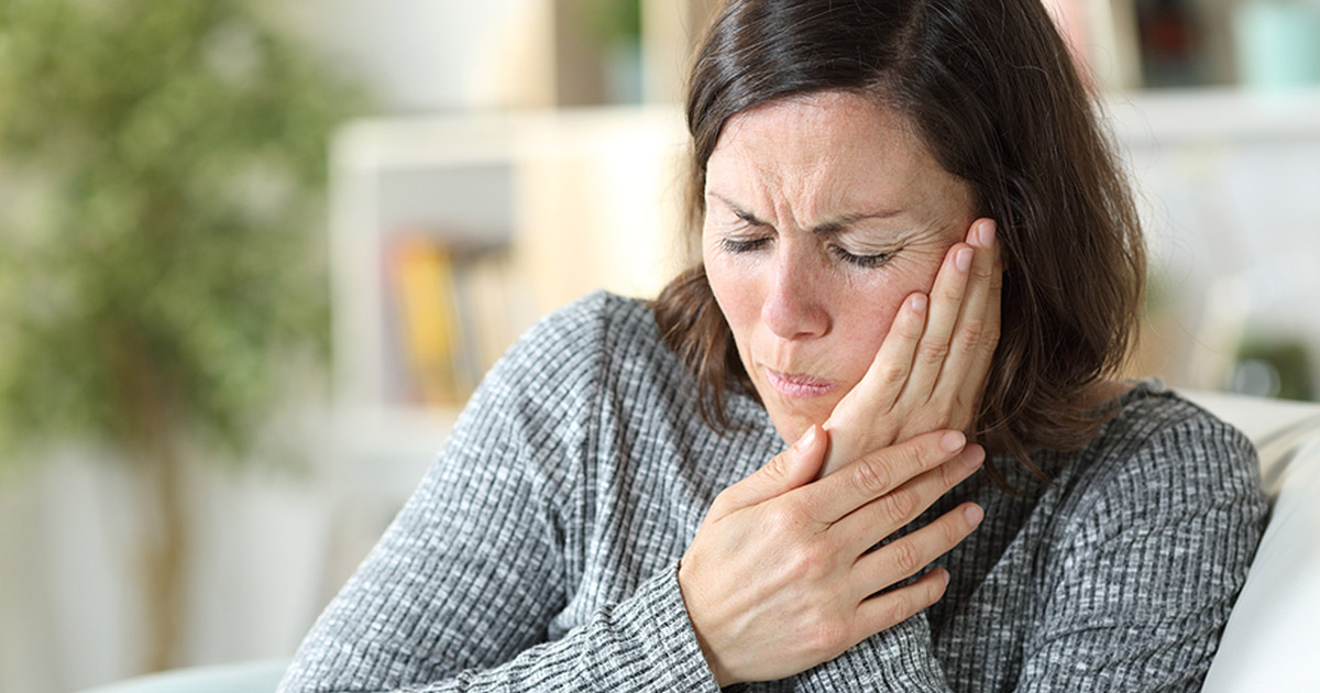 Gray-Extractions_Wisdom_Teeth-1